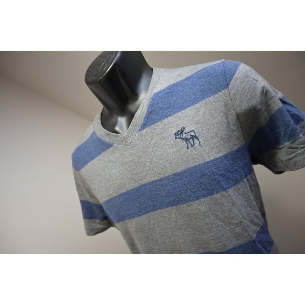 Abercrombie & Fitch T-Shirt Boys XL‎ Grey Blue Striped Muscle Fit V-Neck EUC